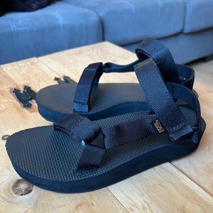 Black Teva Midform Sandals
